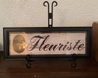 French Florist Sign with Floral Vignette