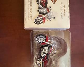 2006 Hallmark Keepsake 1994 FLHR Road King Ornament