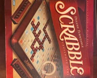 Parker Brothers Scrabble Deluxe Turntable Edition (2001)