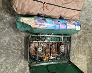 Coleman 424 Dual Fuel Camp Stove