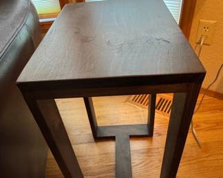 Mercana Kiran C-Shape Counter Table