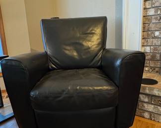 Natuzzi Black Leather Club Chair