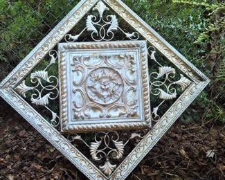 115 DistressedOrnateMetalOutdoorWallPanelFloralScrollDesign