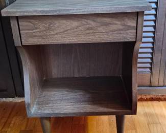 152 SmallMidCenturyModernAccentTableorNightstand
