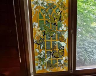 22 JoanBakerDesignsButterflyGardenStainedGlassPanel