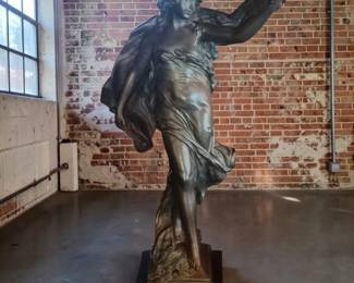 43 GraceinMotion1983AustinProductionsBronzeFinishSculpture