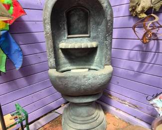 1 MassiveOutdoorCementWaterFeatureGardenFountain