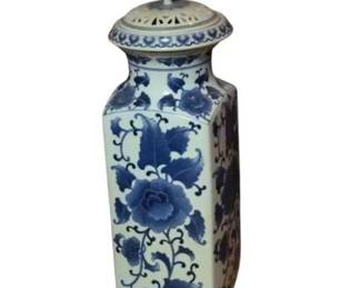 68 BombayCompany3PieceBlueWhitePorcelainVessel