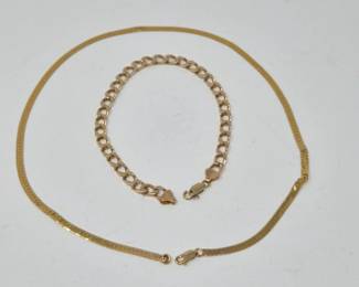110 14kGoldBraceletHerringboneChain215gScrapLot