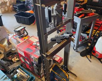 hydraulic shop press