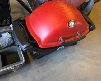 Weber Q 1200 Portable Liquid Propane Gas Grill