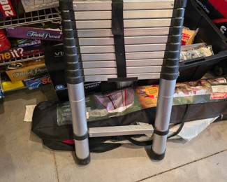 aluminum telescoping extension ladder