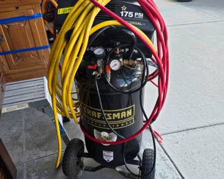  Craftsman Professional 25-Gallon Vertical Air Compressor 