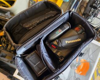  Panasonic Palmcorder VHS-C camcorder