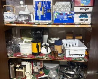 Garage cabinet