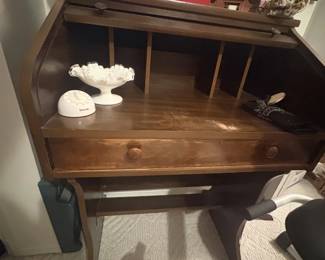 Vintage Roll-top desk (smaller sized)