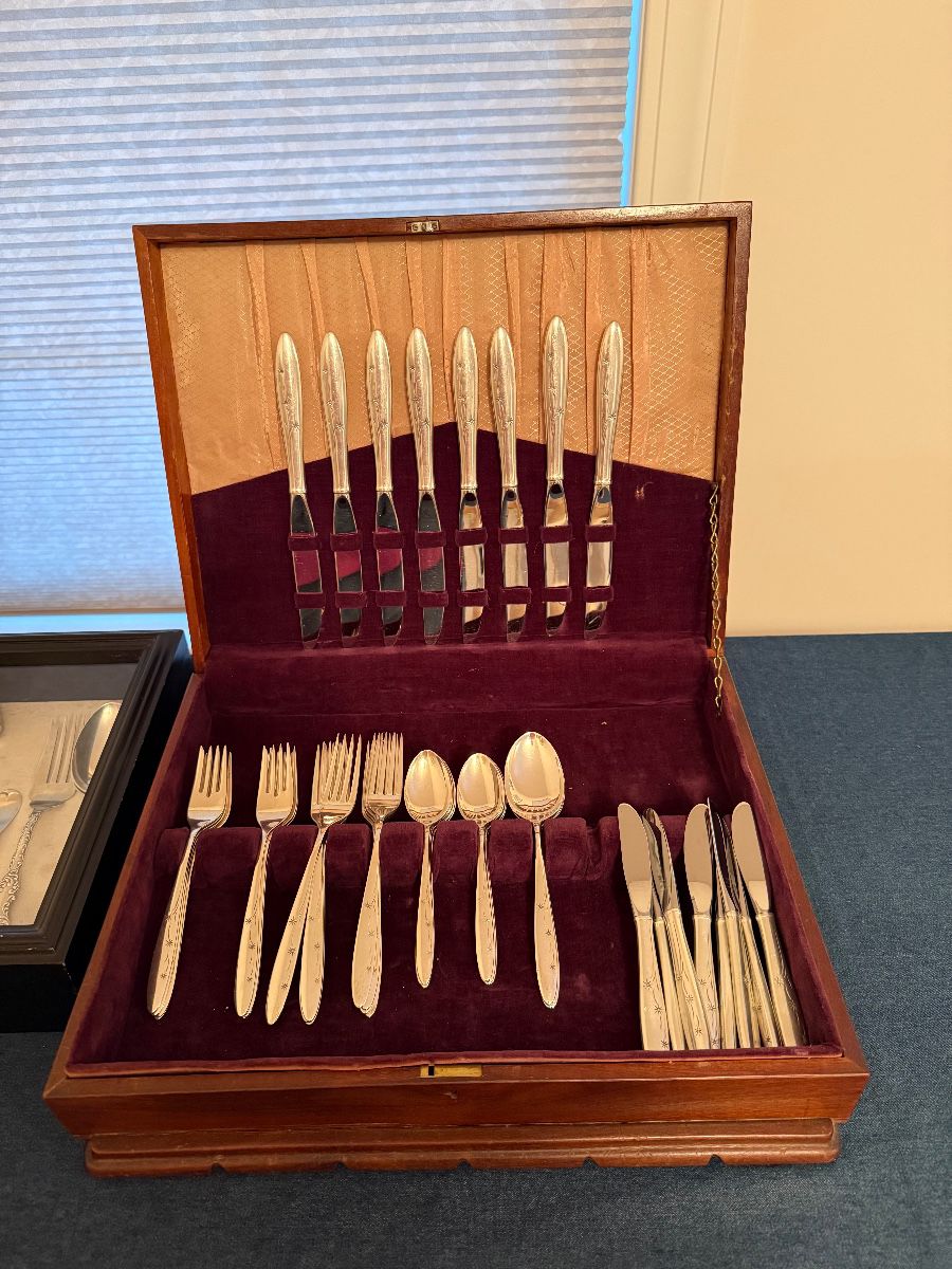Case Table: Sterling Gorham flatware set