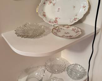 Living Room: glassware