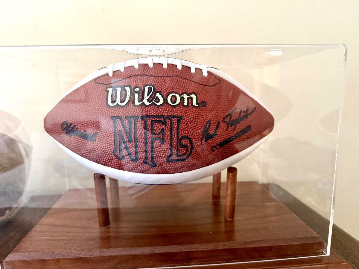 Signed NY Giants Football