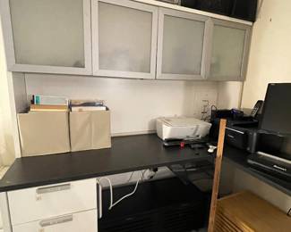 Desk unit