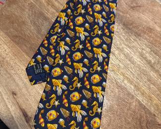 Gucci Mens tie