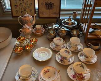 Tea cups & fancy things