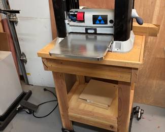 Delta plaining machine
