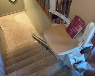 7 stair Acorn chair lift