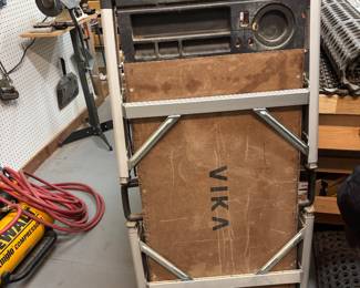 Vika stand
