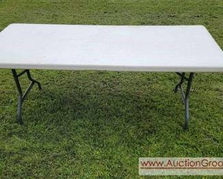 6 ft Table