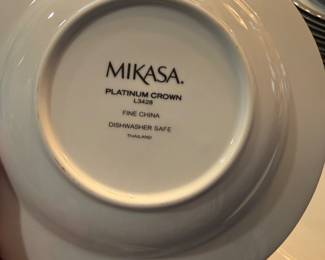 #1 New Mikasa Platinum "Crown" Service for 12 (67 pcs) $150