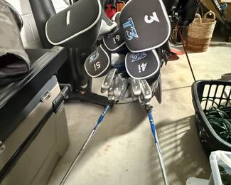 #50 Lady Hagen Golf Clubs "like new" Left Handed $125