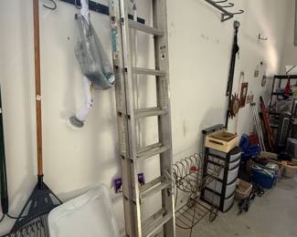 #42 16ft Werner extension ladder $125