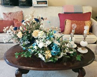 Coffee Table and Sleeper Sofa