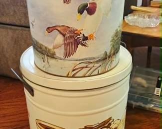 Vintage Tins Tom's & Ducks