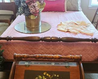 Vintage Four Poster Bed