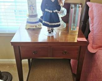Sewing table