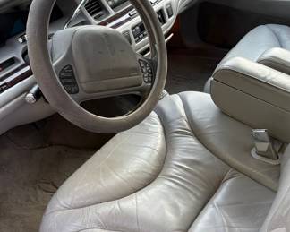 1997 Lincoln Town Car Cartier