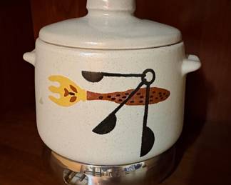 West Bend Mid-Century Modern Ceramic Bean Pot with Warmer and Utensil Design