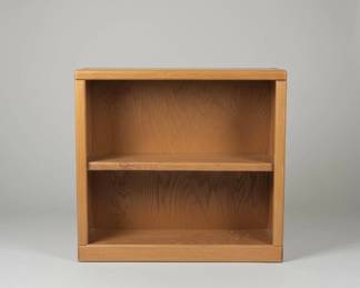 Oak Veneer Open Bookshelf with Decorative Keepsake Boxes