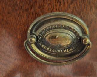 Federal Style Mahogany BowFront Chest by Drexel third image