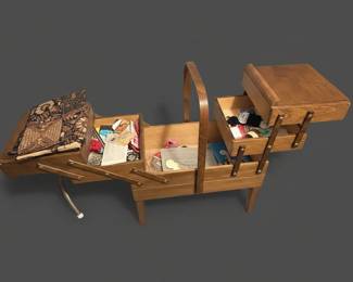 Strommen Bruk Hamar Accordion Sewing Box third image