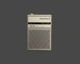 Magnavox Pocket Portable AM Radio second image