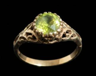 Vintage Peridot Filigree Ring
