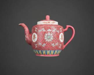 Jingdezhen Mun Shou Famille Rose Teapot third image