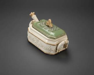 Vintage Capodimonte Style Porcelain Trinket Box with Butterfly Handle third image