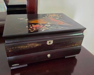 Vintage Japanese Lacquer Musical Jewelry Box with Fan and Chrysanthemum Motif