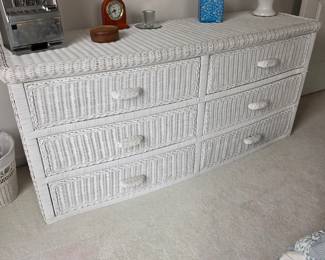 Henry Link White Wicker 6-Drawer Dresser