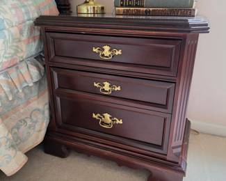 Bassett Furniture Eden House Collection 3-Drawer Cherry Nightstand