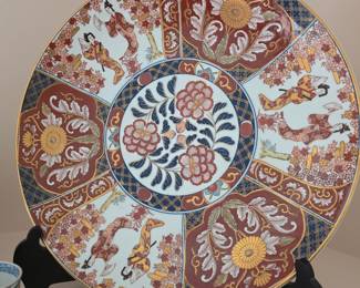 Vintage Gold Imari Hand Painted Plate with Geisha and Floral Panels